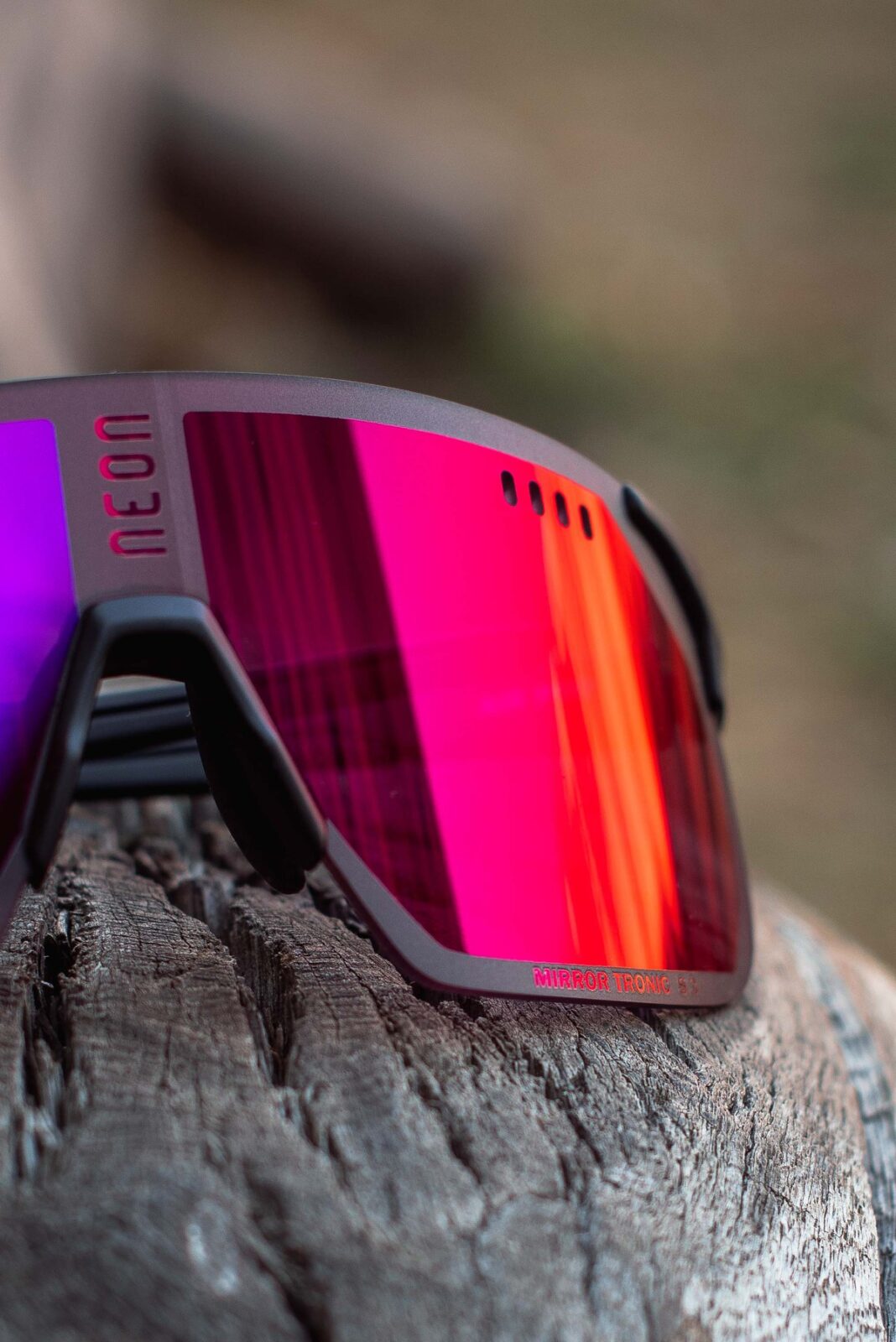 Очки Neon Air Pro cat.3 Black/HD Vision