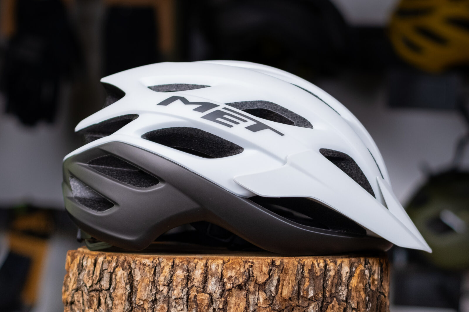 Велошлем Met Veleno White/Grey