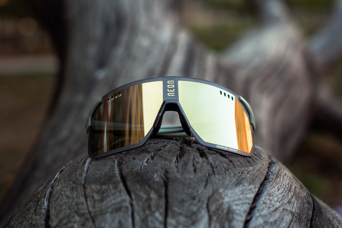 Очки Neon Air Pro cat.3 Salvia Black/Bronze Limited