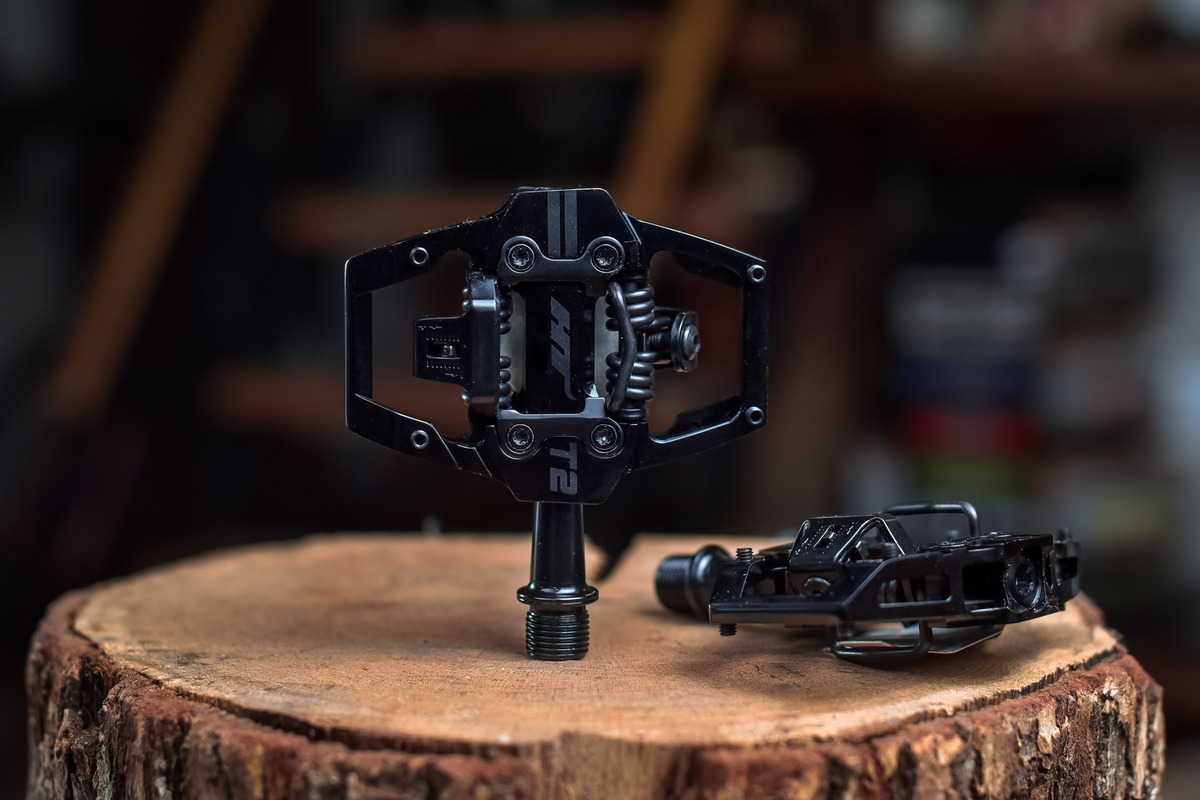 Контактные педали HT T2 Stealth Black