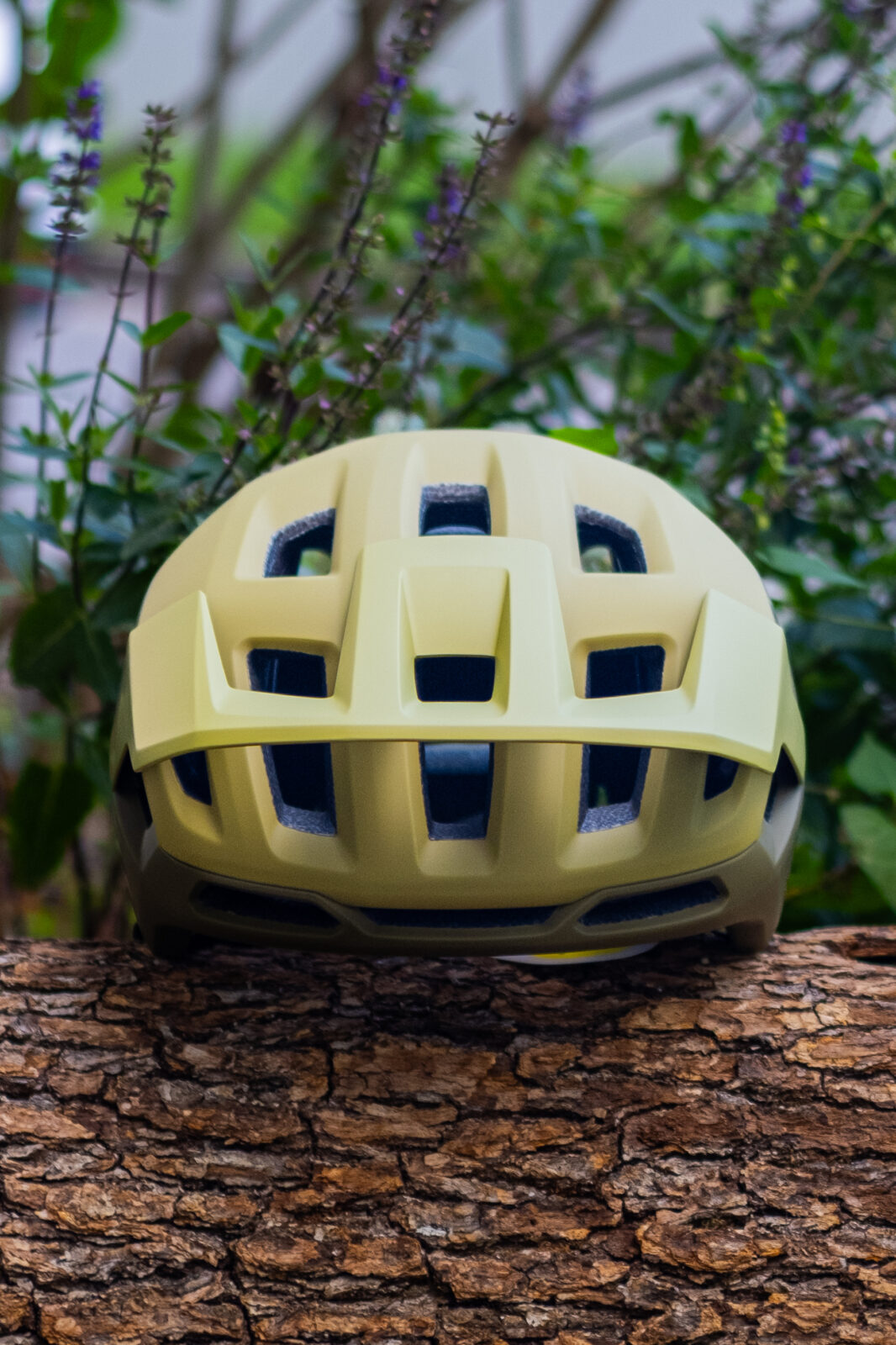 Велошлем Met Revo MIPS Olive