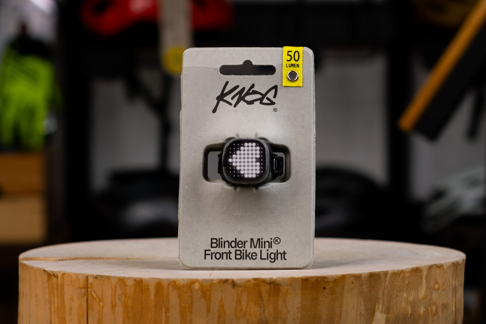 Фонарь передний Knog Blinder Mini Love Front