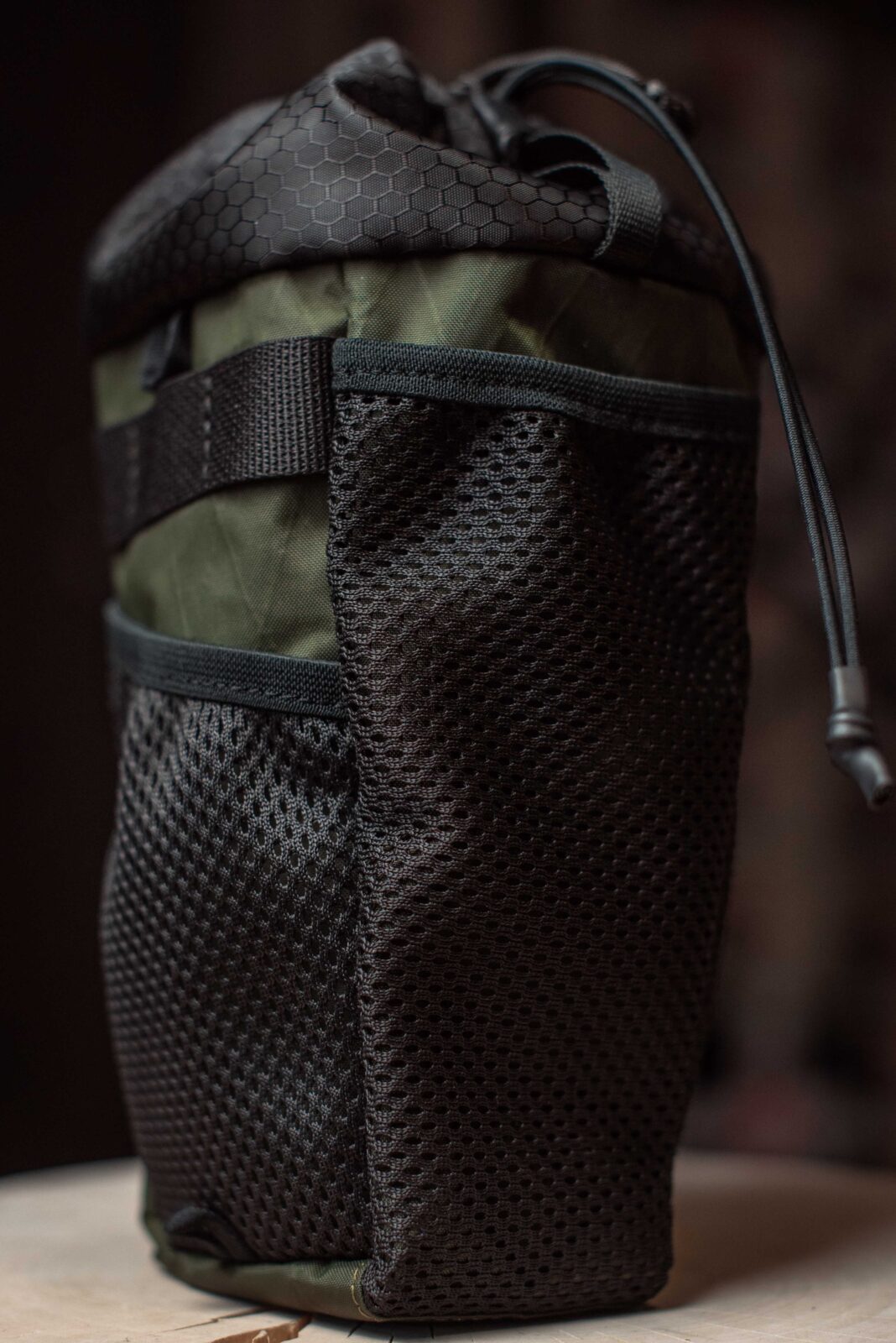 Сумка на руль Sacra Feedbag L Black/Dark Green
