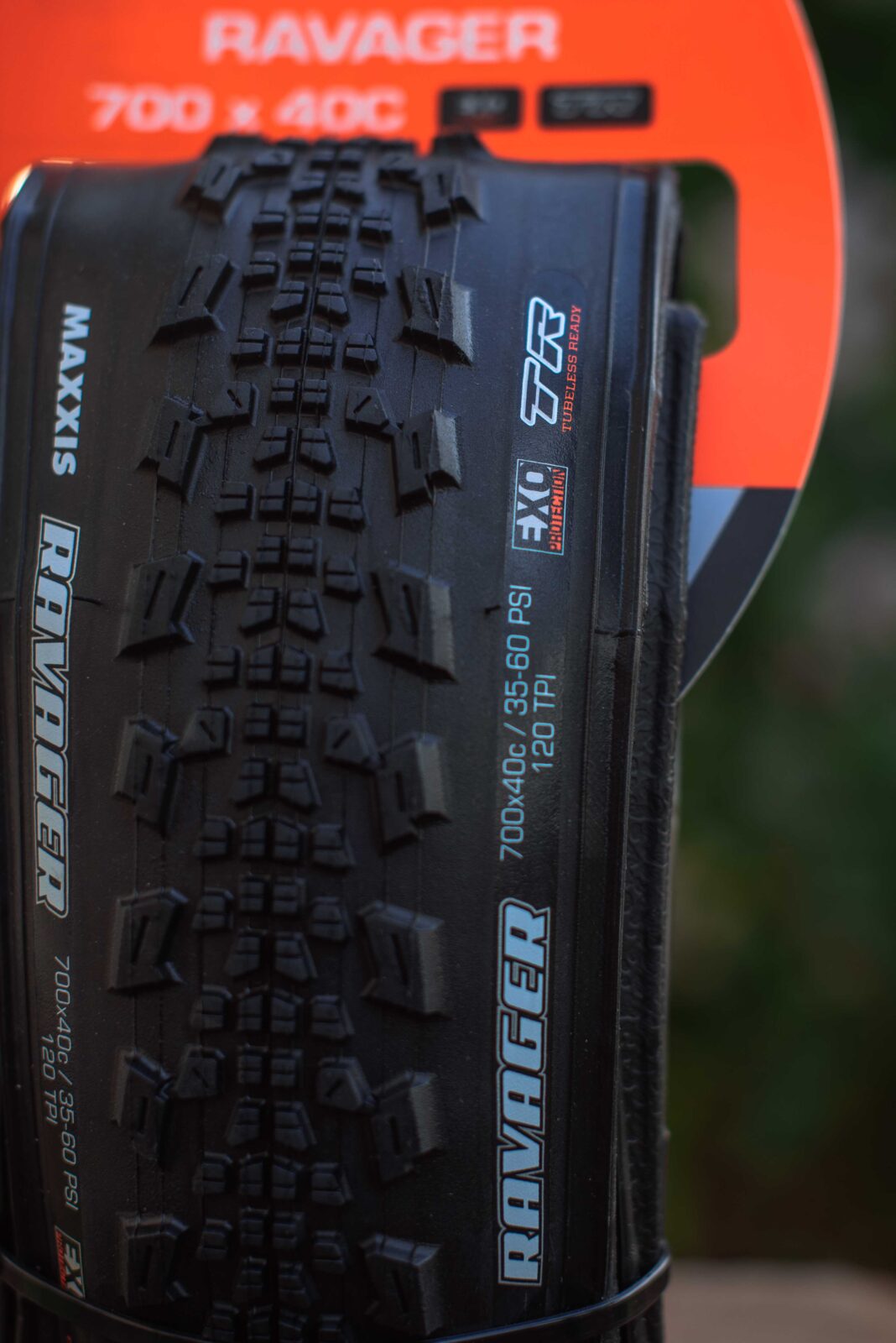 Покрышка Maxxis Forekaster Black