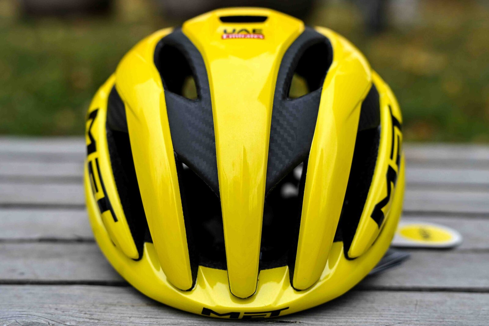 Велошлем Met Trenta 3K Carbon Jaune