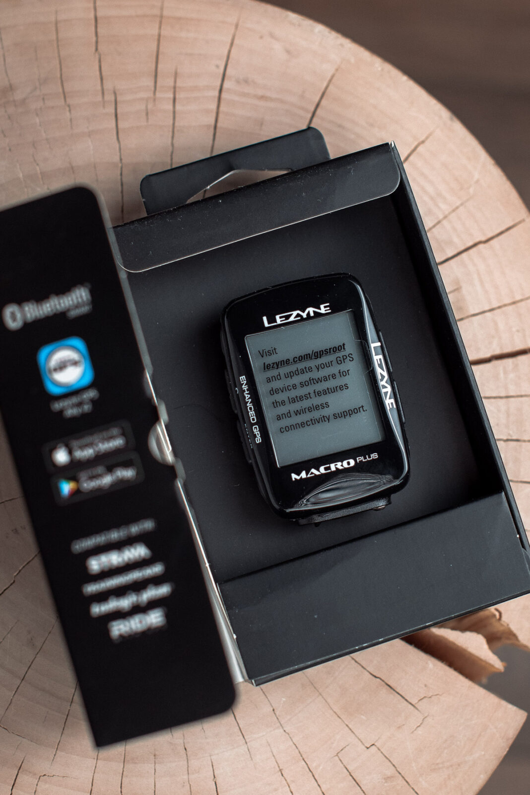 Велокомпьютер Lezyne Macro Plus GPS Black