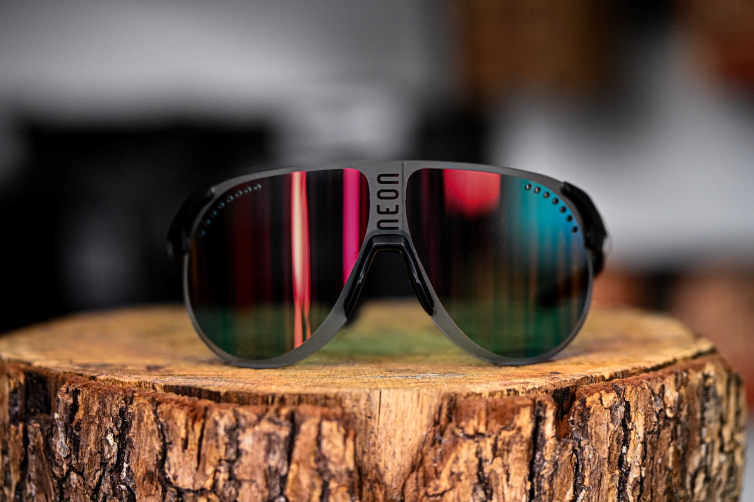Очки Neon Titan (Photochrom) Black Matt/Red
