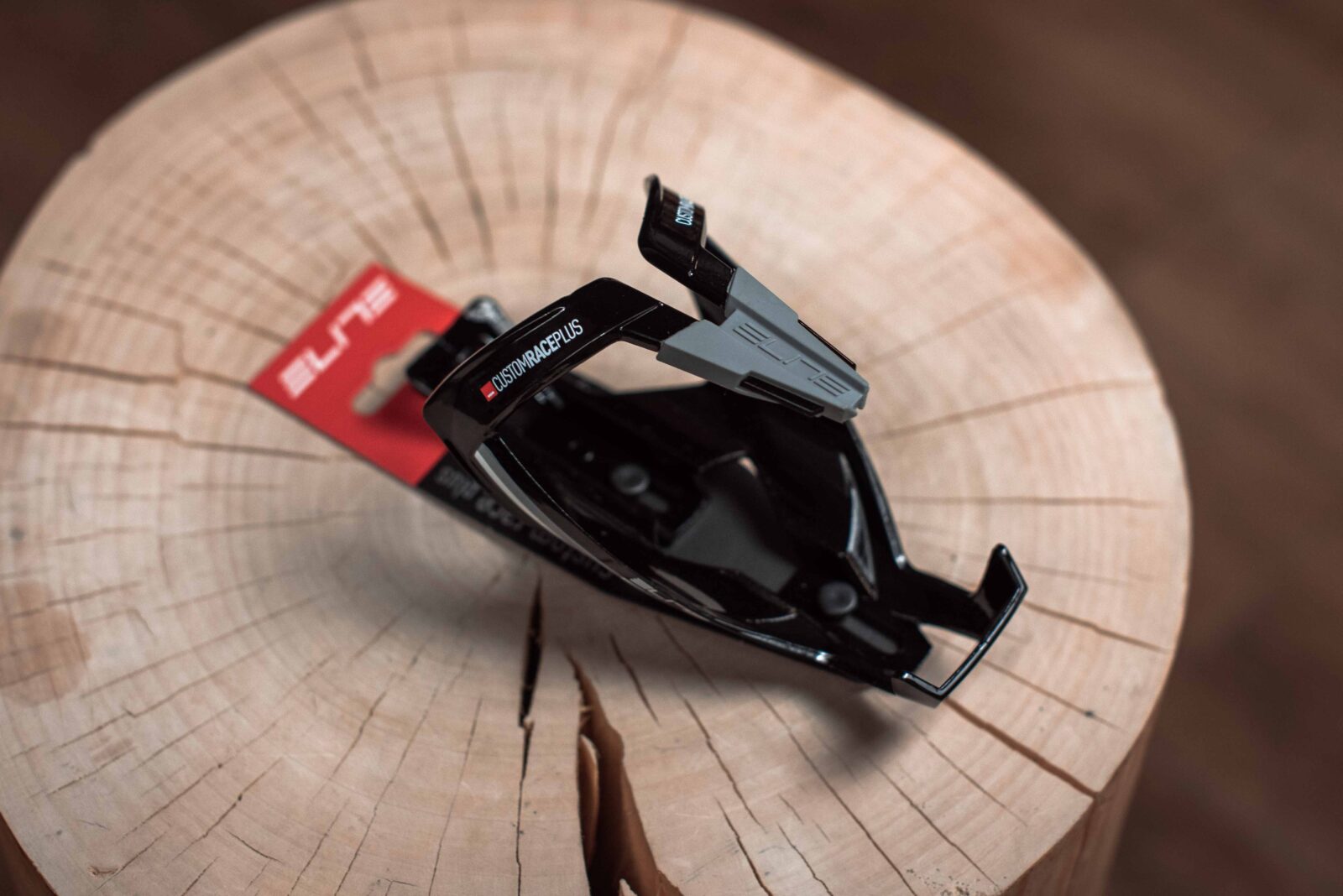 Флягодержатель Elite Custom Race Plus Glossy Black/Grey