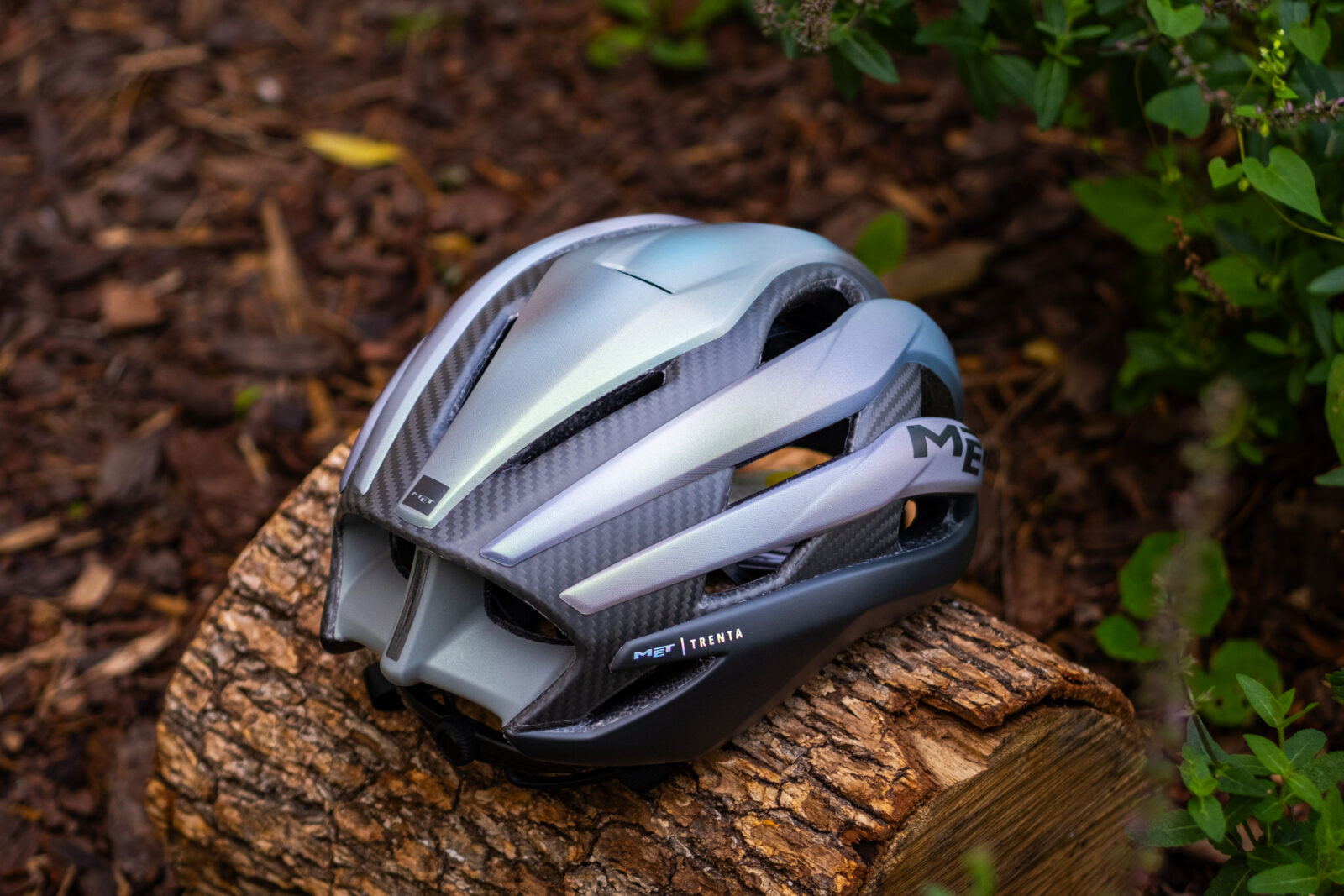 Велошлем Met Trenta 3K Carbon Motion Blur