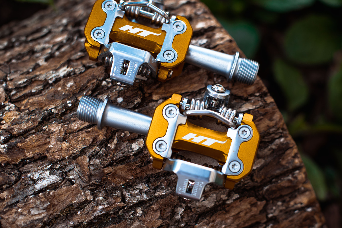 Контактные педали HT M2 Gold