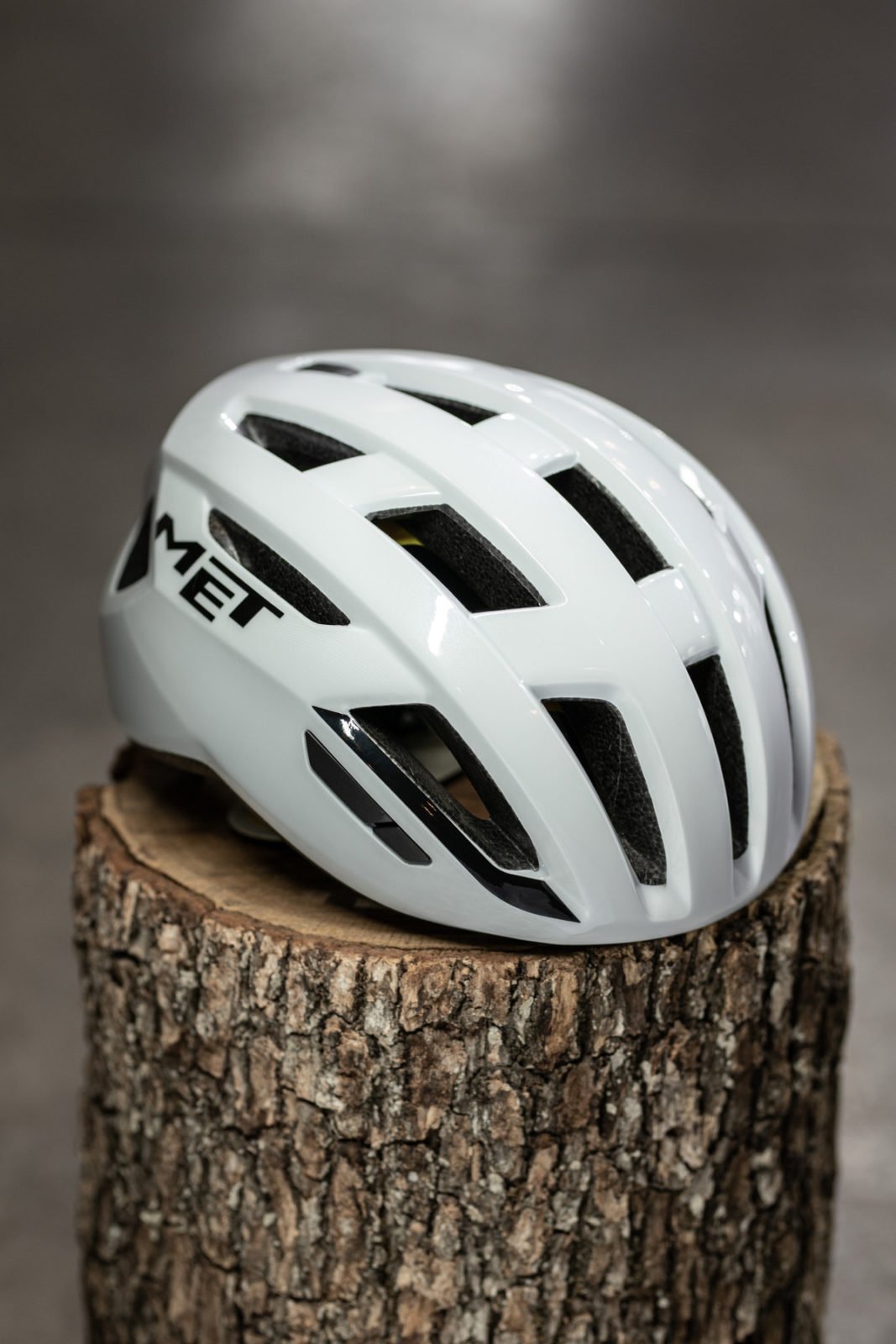 Велошлем Met Vinci MIPS White/Silver