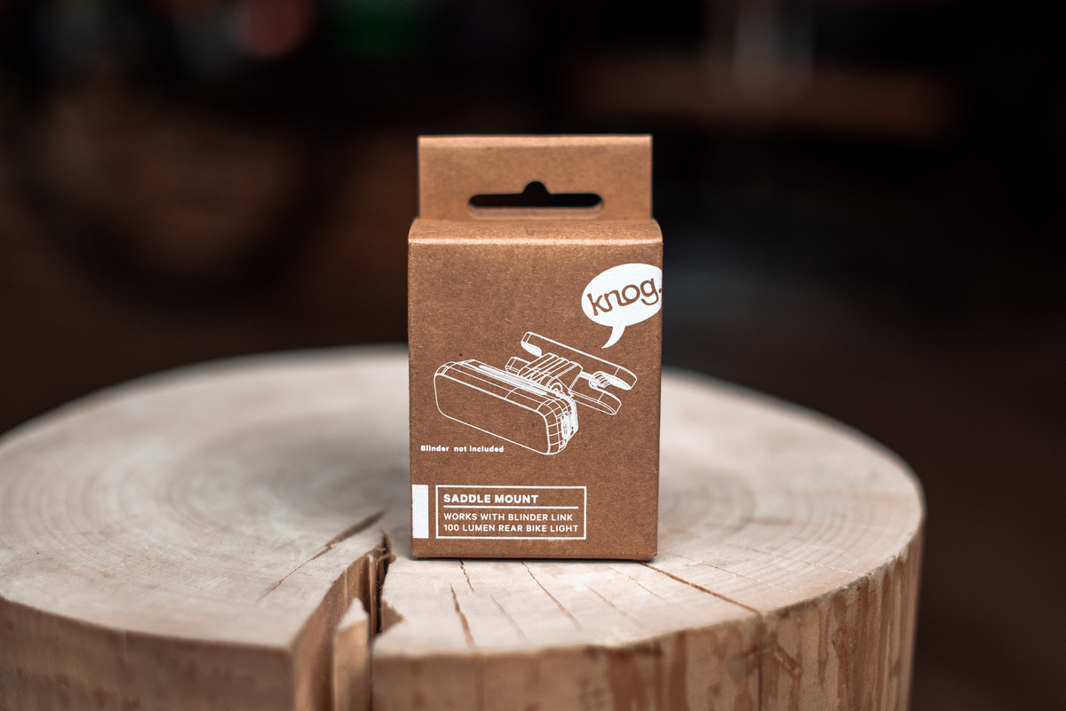 Крепление и переходник Knog Blinder Link Saddle Mount