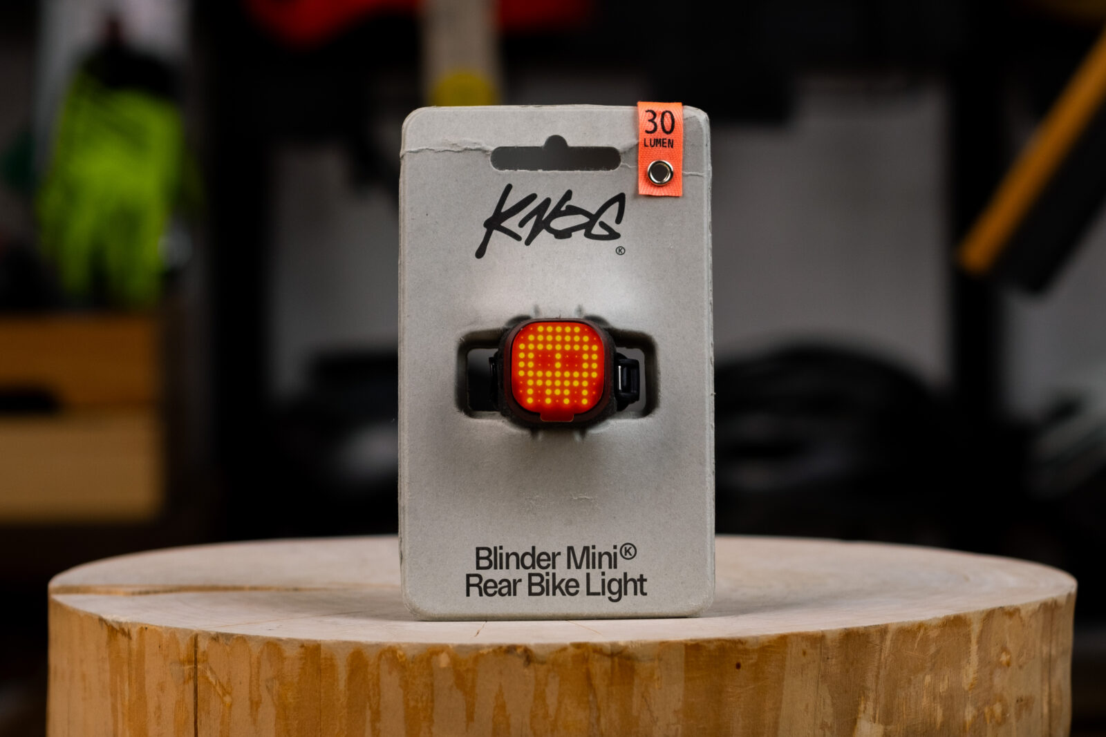 Фонарь задний Knog Blinder Mini Skull Rear