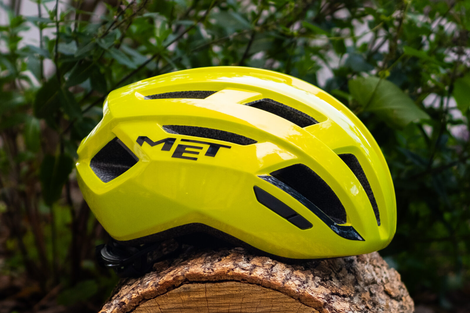 Велошлем Met Vinci MIPS Metallic Lime Yellow