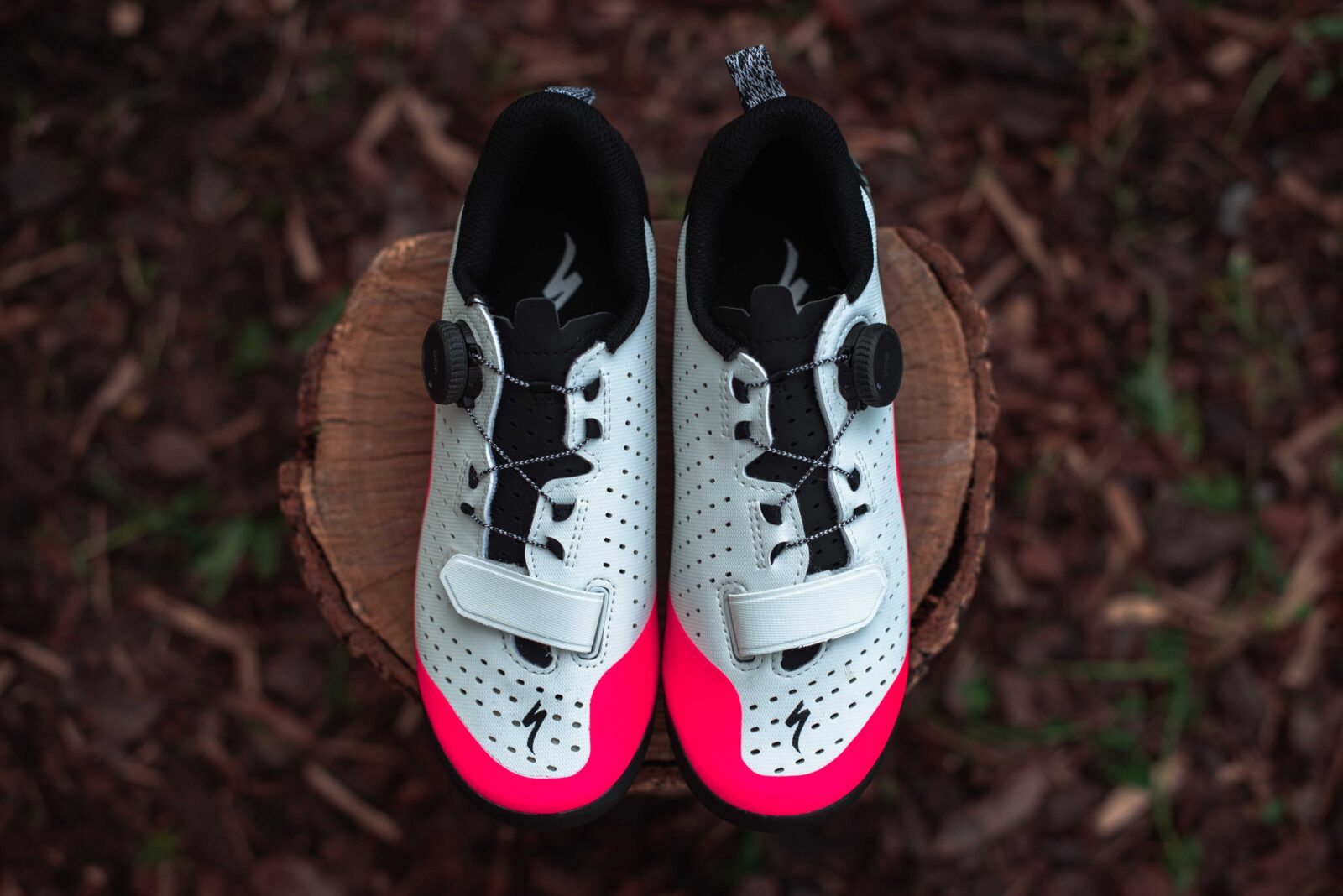 Велотуфли MTB Specialized Recon 2.0 Dune White/Vivid Pink