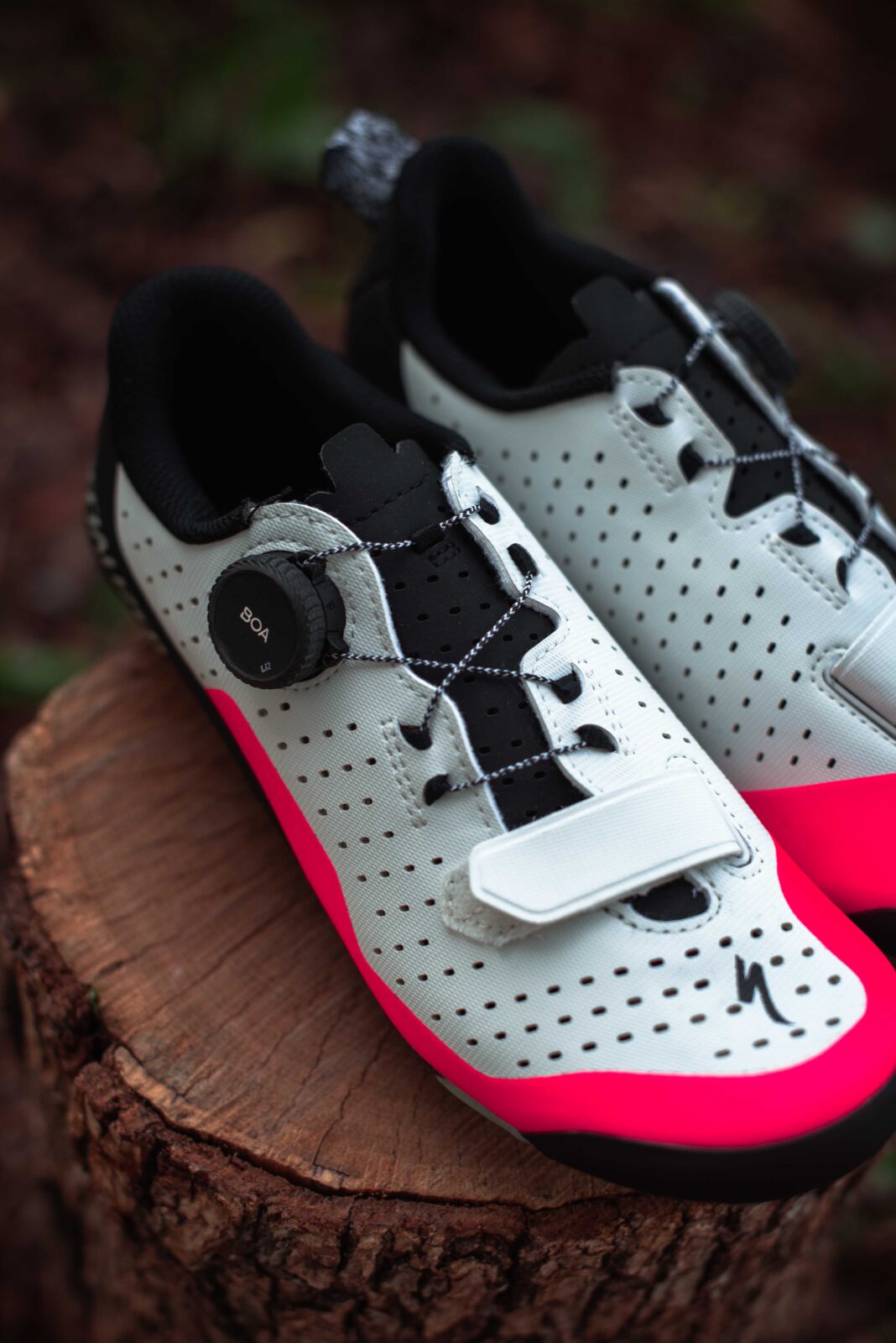 Велотуфли MTB Specialized Recon 2.0 Dune White/Vivid Pink