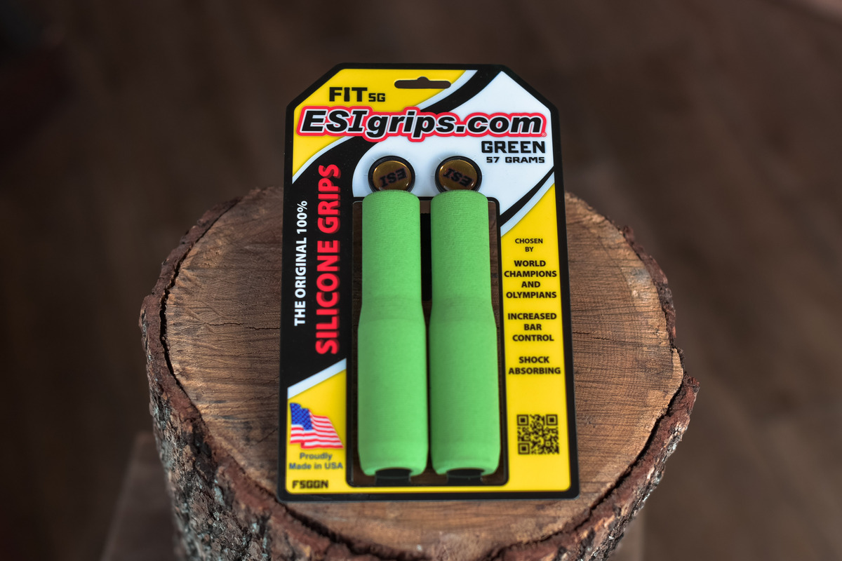 Грипсы ESI Fit SG Green