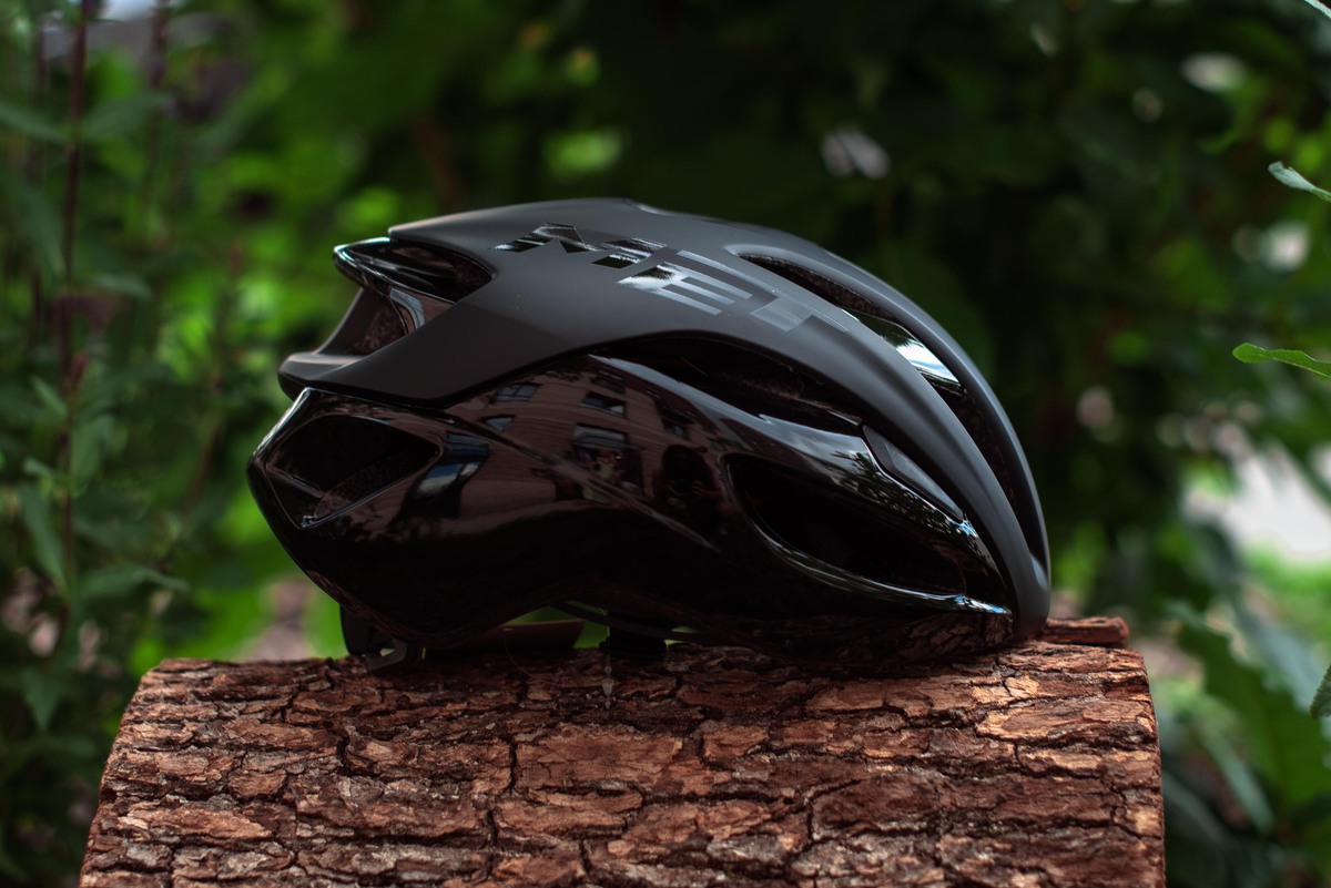 Велошлем Met Rivale MIPS Black