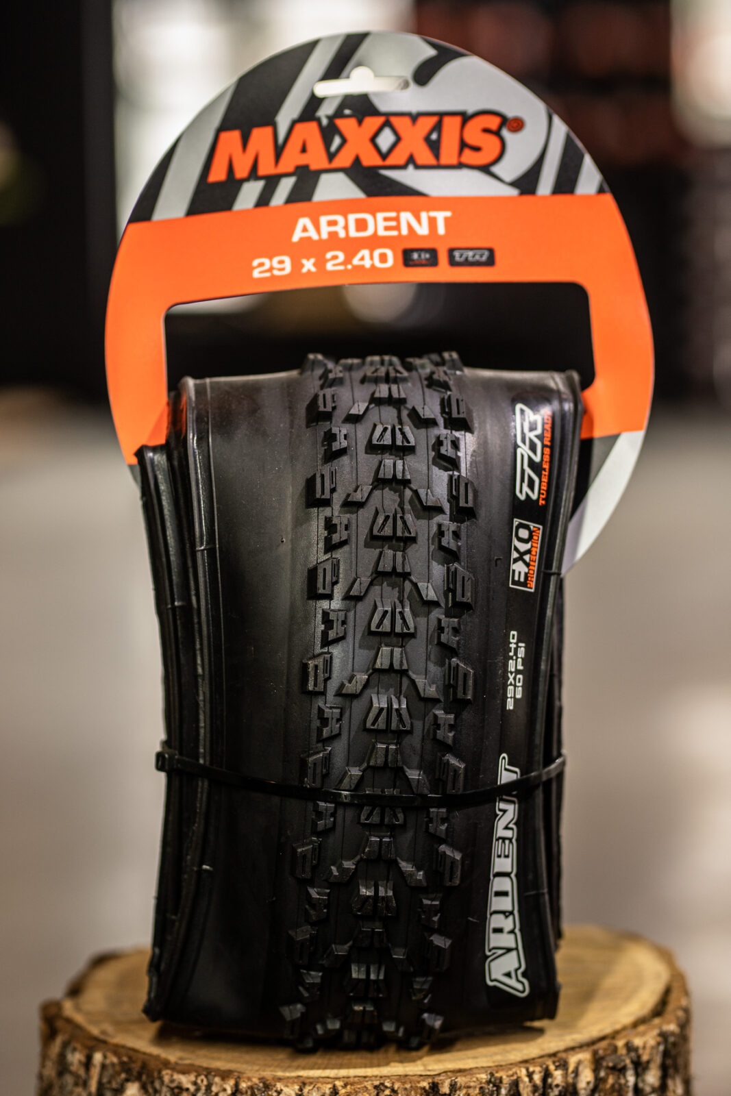 Покрышка Maxxis Ardent Black
