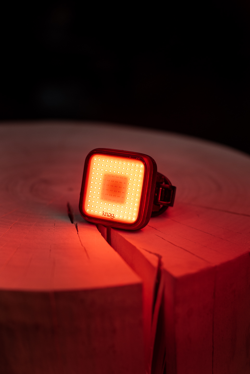 Фонарь задний Knog Blinder Square Rear