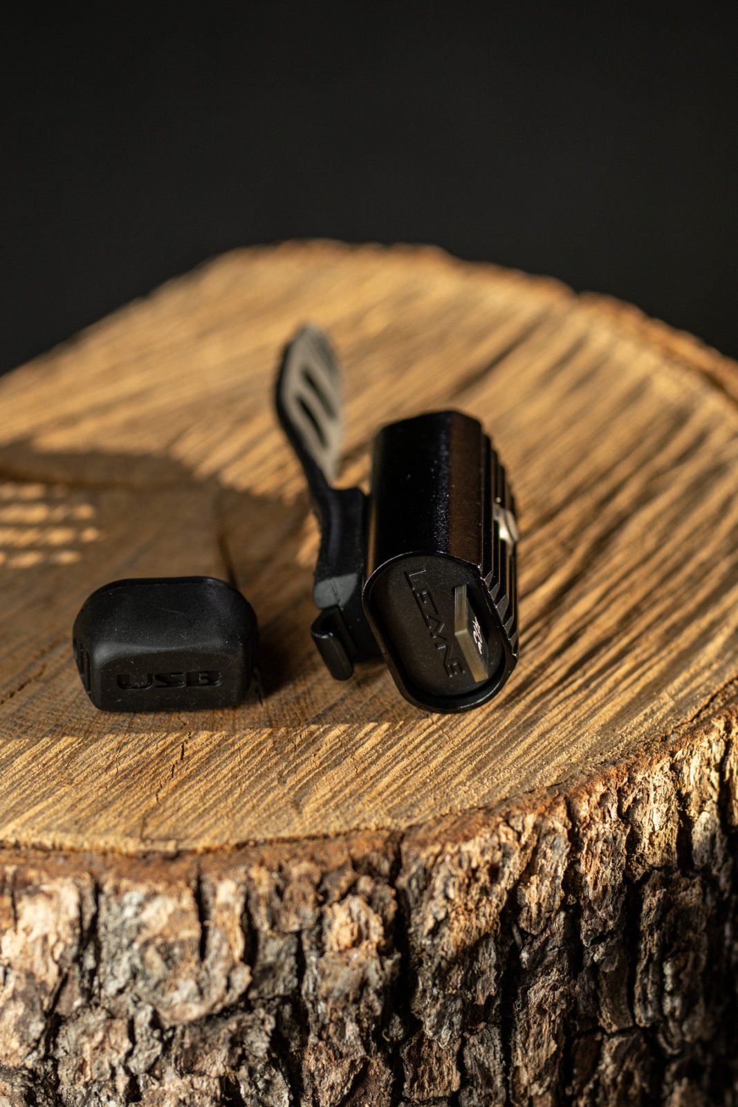 Фонарь передний Lezyne Micro Drive 600XL Black