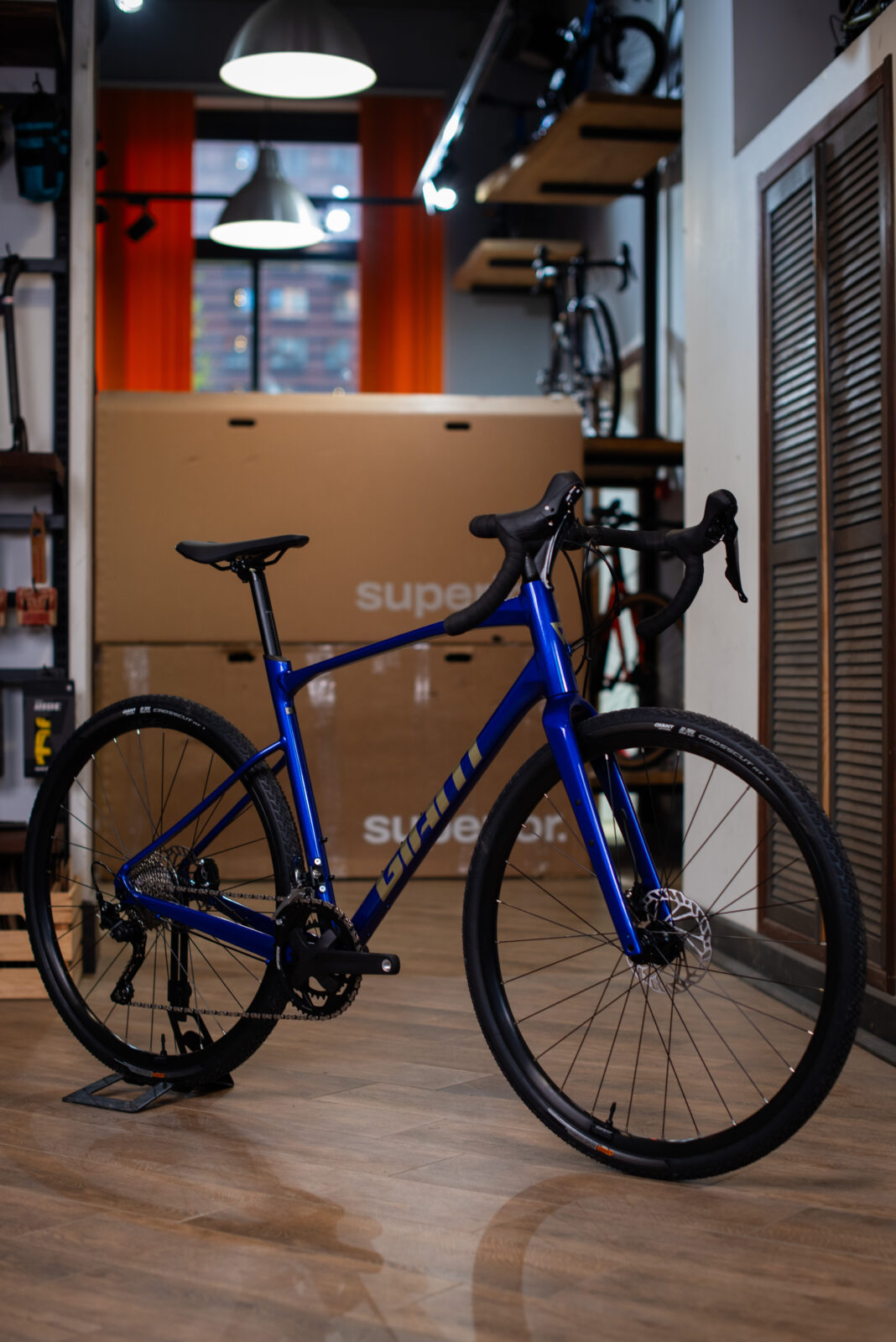Велосипед Giant Revolt 1 Aerospace Blue