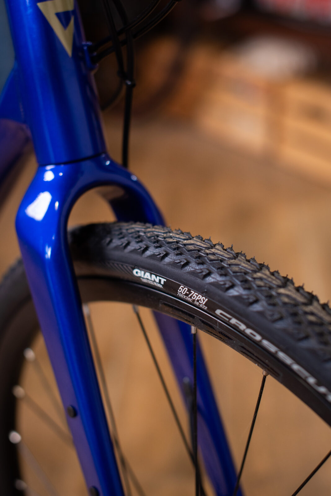 Велосипед Giant Revolt 1 Aerospace Blue