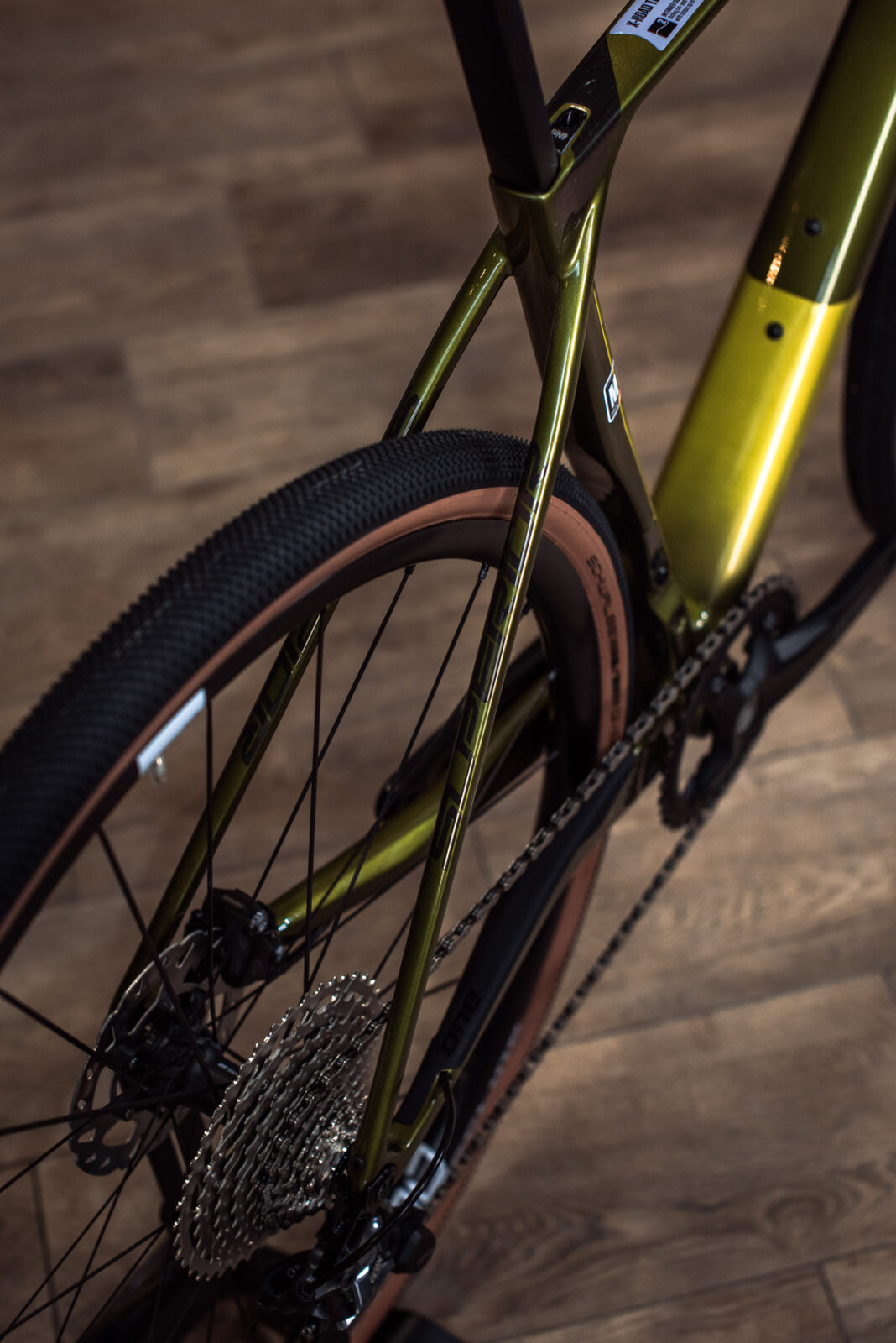 Велосипед Superior X-Road Team Comp GR Gloss Olive Chrome